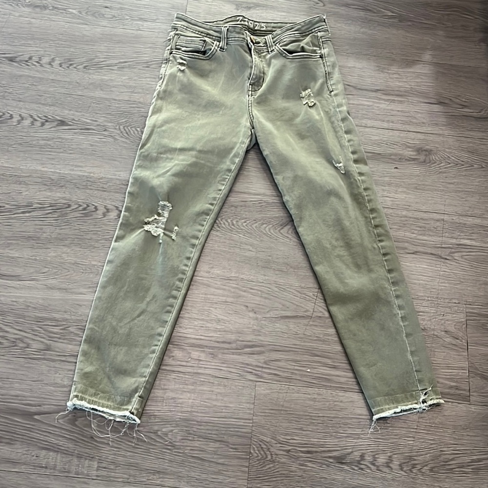 Zara Preloved jeans size 4
